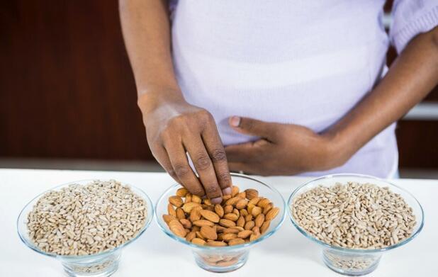 得了胃溃疡应该怎么办？学会这几招能够改善