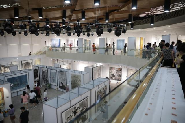 西安工程大学毕业展