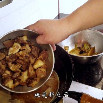 土豆烧牛肉的做法