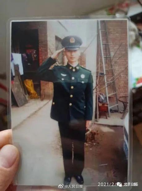 新乡鹅卵石立式制砂机