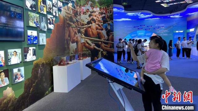 小康工程展省博物馆