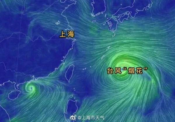 上海遭遇大风暴雨有方舱严重漏雨