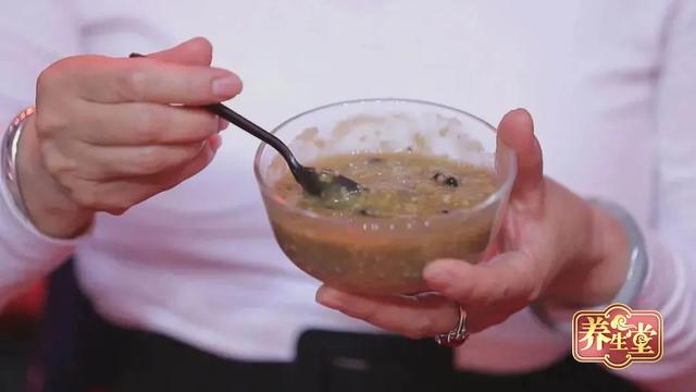 更年期心慌易怒、睡不着？按摩+药膳，滋阴养血安神，缓解各种不适