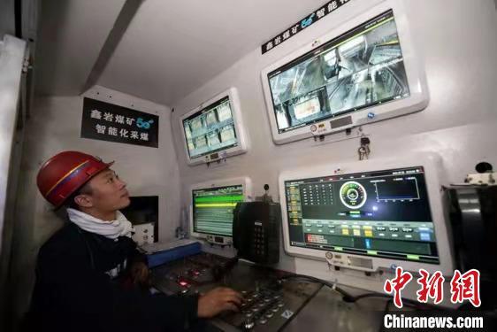 采煤机加装破碎机