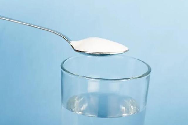 中医消暑有高招 夏日喝淡盐水还能防中暑