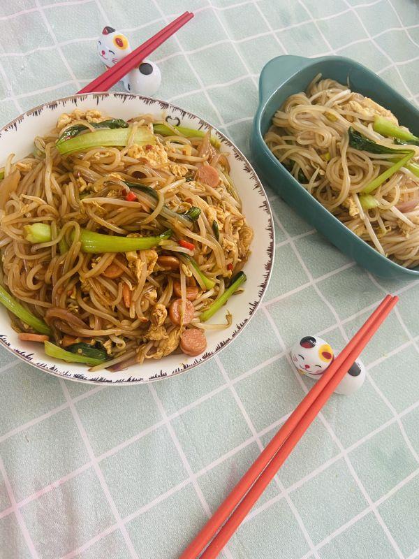 炒粉怎麼做(炒粉怎麼做好吃又簡單 視頻)