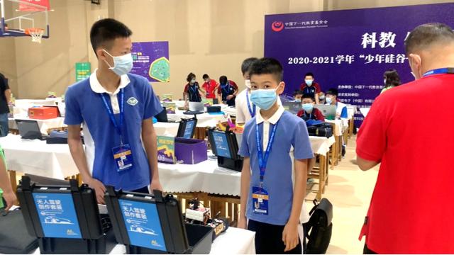 在全国少年硅谷人工智能大赛上，深圳南山学子狂揽三金四银两铜-第8张图片-9158手机教程网