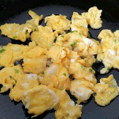 大葱炒鸡蛋