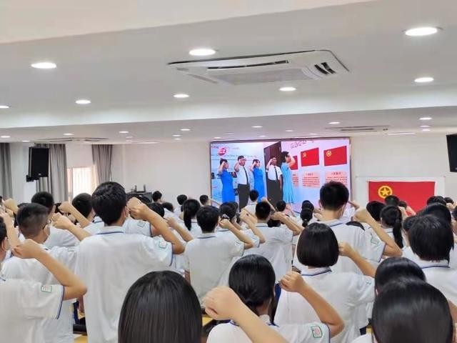 广州学直播去哪里去学（哪里有正规的电商培训班）