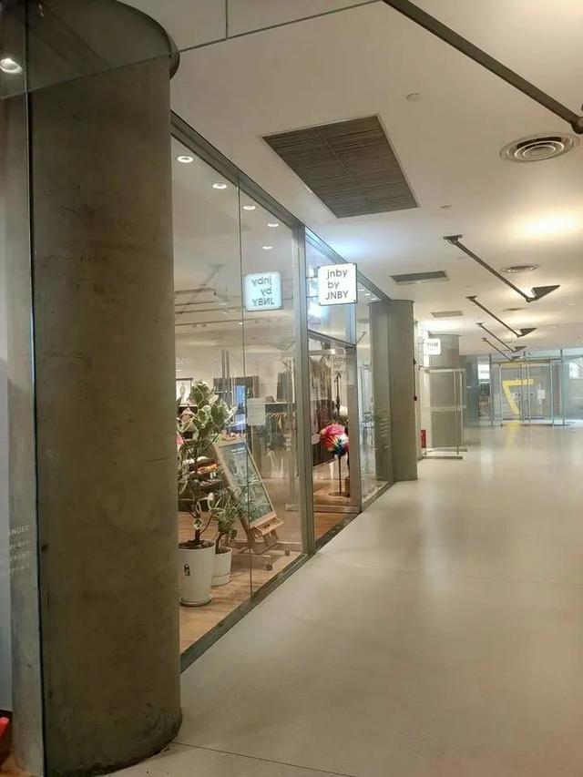 女生发骷髅头什么意思
