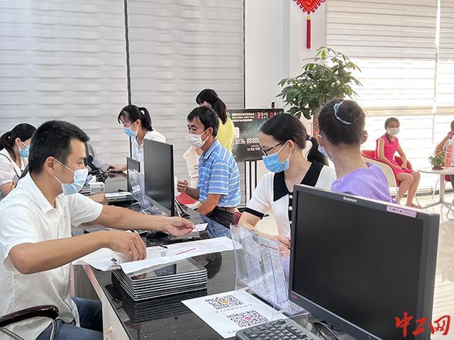 福建泉州台商投资区总工会为职工子女上网课解难题