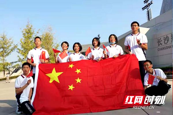 �Һ͹���ϸ�Ӱ ����˫��1902�࿪չ�������ʵ���