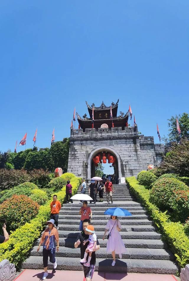 安顺鹅卵石破碎制砂机哪家好