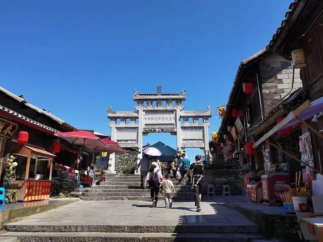 安顺鹅卵石破碎制砂机哪家好