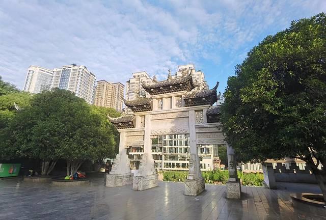 安顺鹅卵石破碎制砂机哪家好