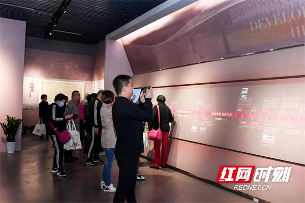 湖南工程学院服装设计展2010