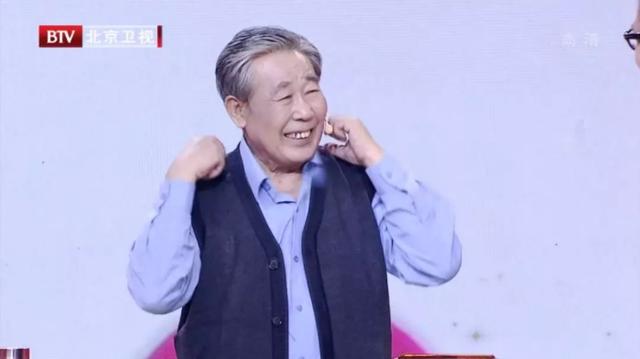 “会吃猪皮”的人都赚了！这样煮一煮，滋阴润燥调心肺，现在吃正好