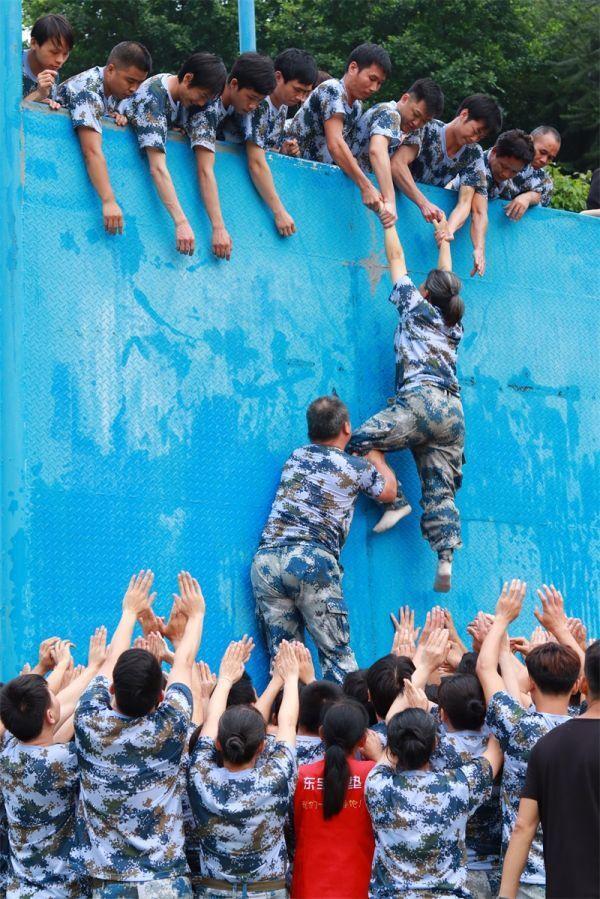 拓展训练是什么意思