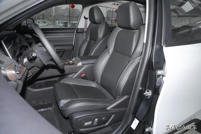 续航超500km，2米83轴长快充家用SUV，好养便宜，实拍奇瑞大蚂蚁