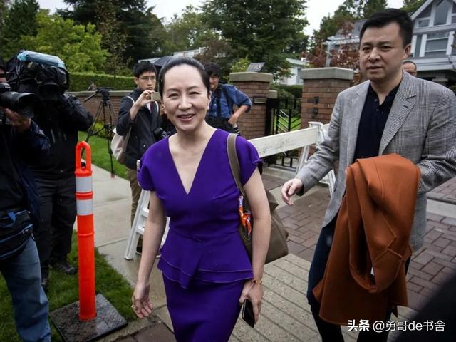 孟晚舟vs姚安娜：穷养和富养差距在哪儿
