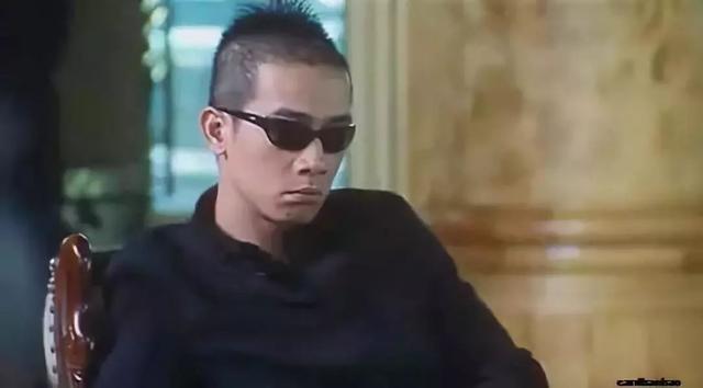 勇夺亚洲全能艺人大奖！52岁人气男神：更加激励自己要努力