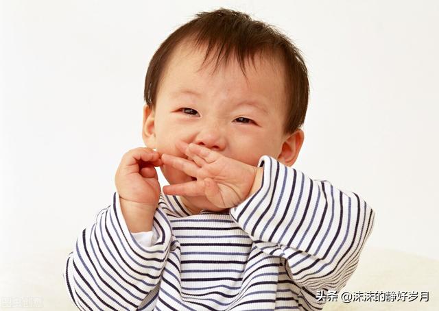 当宝宝被情绪所左右，爸爸妈妈的做法，会影响孩子心情的好坏