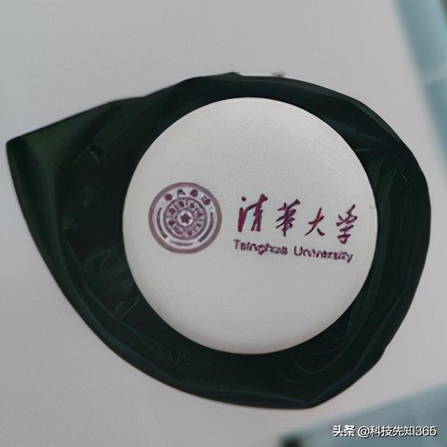 娃哈哈将和美团联合推出防撞徽章伞，守护安全，续营养快线新爆品