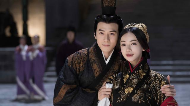 TVB《福尔摩师奶》收视“跌跌不休”，《皓镧传》收视稳步上升！