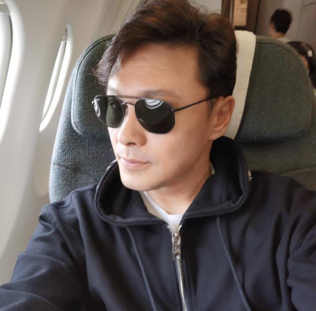 TVB最佳男配终于翻身当男一号 电视城偶遇郑伊键感谢20年前提携