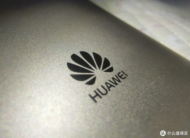 一代神机，麒麟芯片崛起的一代—华为 Mate  8 2021体验