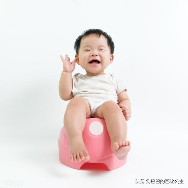 有这些信号，才是娃如厕的最佳训练时机