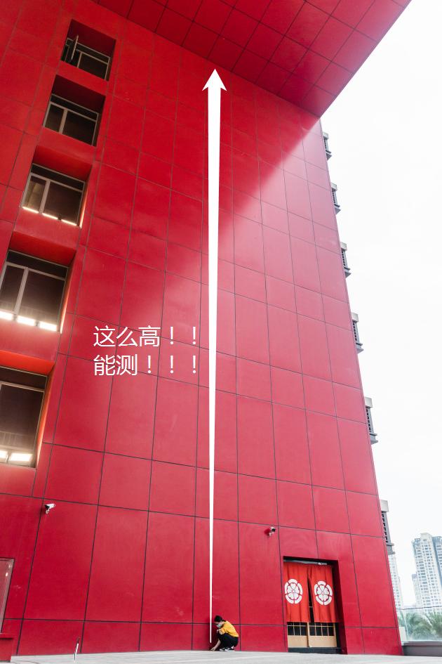 实测“卷尺终结者”小猴测距仪！0.2s反应达30m，有波音737那么长