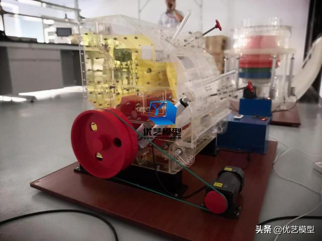 剪切式破碎机视频教程