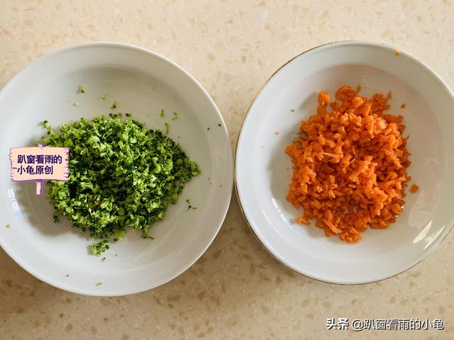 孩子长身体，早餐别将就，鸡蛋蔬菜巧搭配，一蒸一煎，营养又解馋