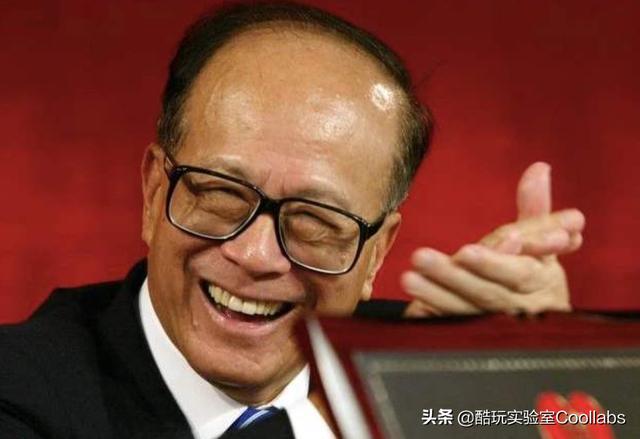 “几乎买下了英国”的李嘉诚，赔钱了终于想起中国？