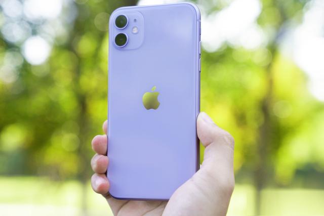 iPhone13发布会倒计时5天，两年前的老款手机又开始"坐地起价"？