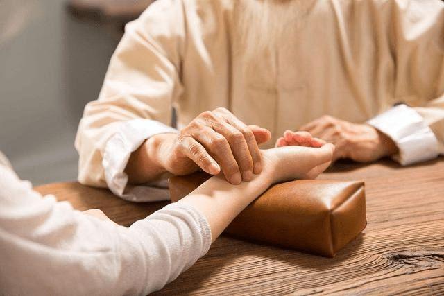 更年期女性，千万不要盲目锻炼