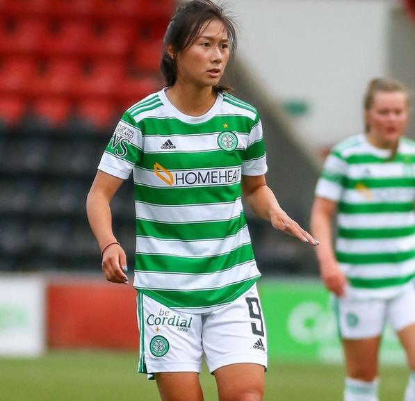 中国女足小将闪耀欧洲 带领球队绝处逢生 未来希望为国效力 新闻红