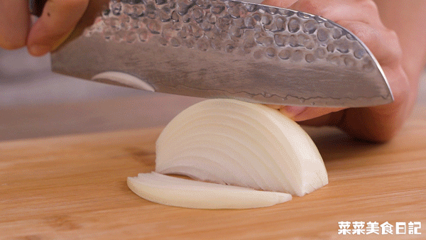 1块钱的鸡蛋，做成了吃不起的样子！平底锅10分钟搞定