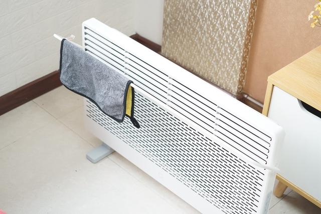 米家石墨烯智能电暖器评测：速度升温导热快，节能更智能