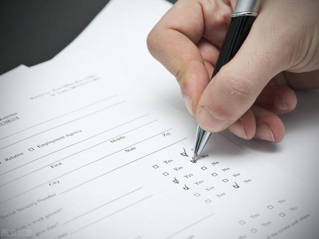 AA制夫妻的故事：潜藏在荣誉和成绩背后的，是她儿童时代挥之不去的心理创伤