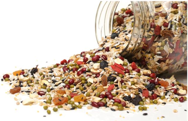 多吃这15 种抗衰老食品，或让您看起来更年轻