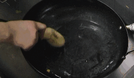 洗碗机的工作原理是什么（新买的洗碗机居然洗不了碗）