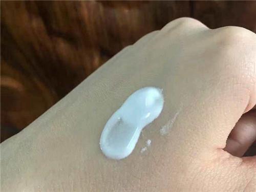 黄金身体乳哪个牌子好