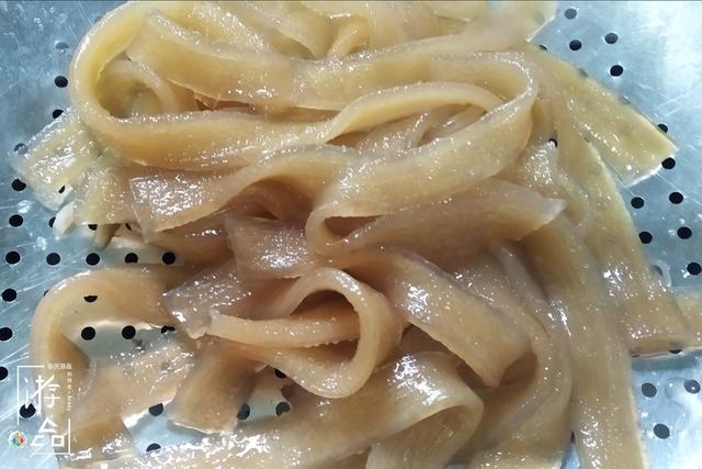 鱼鳞火锅底料怎么炒