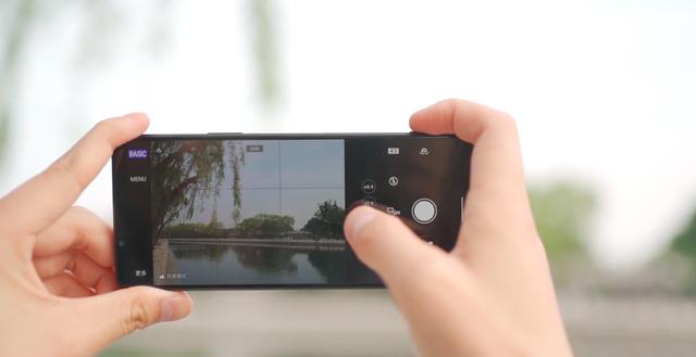 索尼Xperia 1 Ⅲ成为影像旗舰你够格么？谁给的勇气超越苹果12pro？
