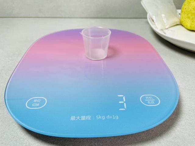 家有萌宝，厨房秤怎么少得了？川贝炖雪梨记