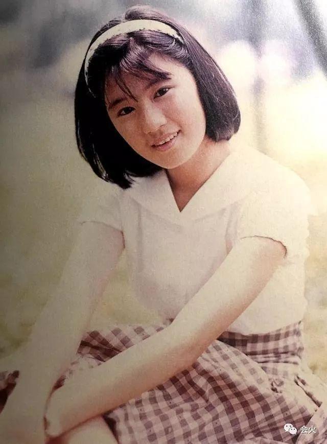 孙志浩:终于和解？贾静雯出席大女儿毕业典礼，离婚9年后与孙志浩同框