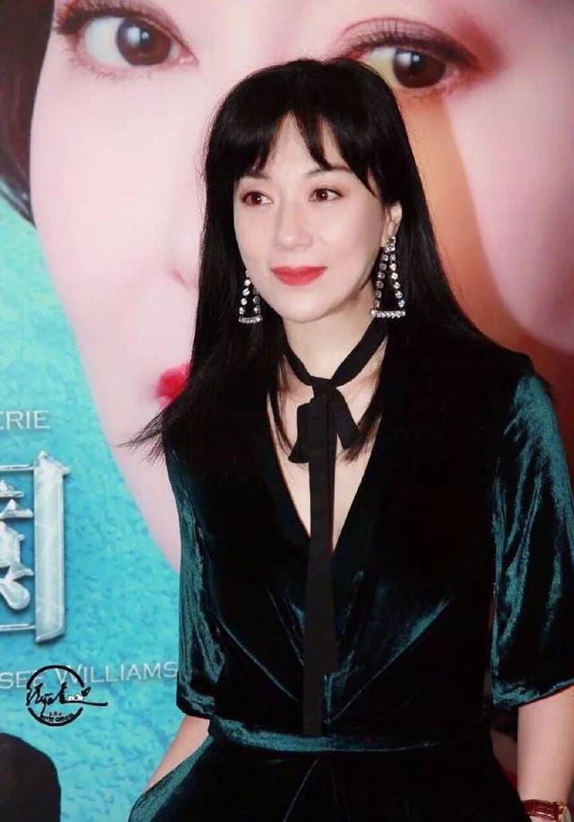 前TVB女星直言有好剧本会考虑出山拍剧 50岁驻颜有术依旧美貌