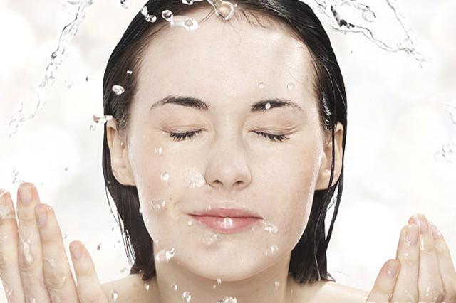 经常用白米醋洗脸有什么效果 白米醋对脸有什么